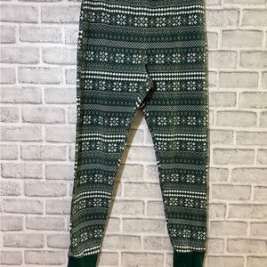 4/$20 La Vie En Rose winter Festive Green pyjama lounge pants